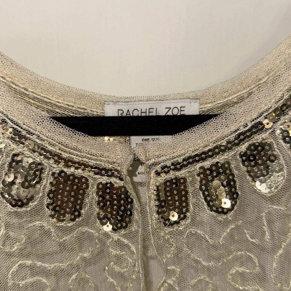 NWOT. Rachel Zoe Gold Sequin Sheer cape / shawl - Picture 2 of 4